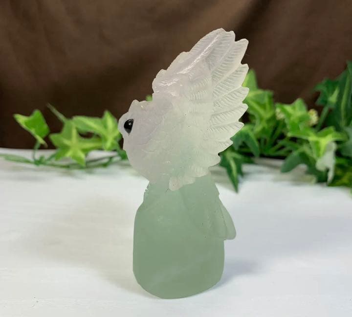 ALLSALE☆繊細な彫刻☆天使のような可愛いフローライトふくろう 置物