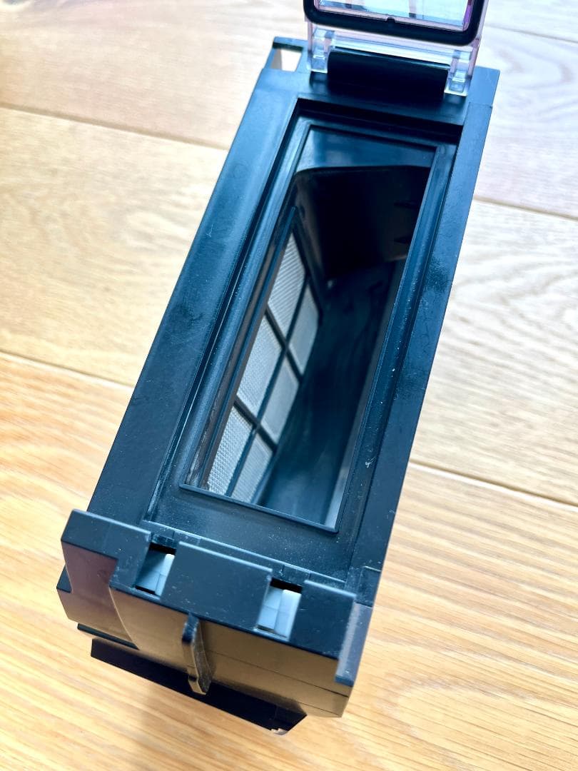 iRobot ルンバ i7（ロボット掃除機）