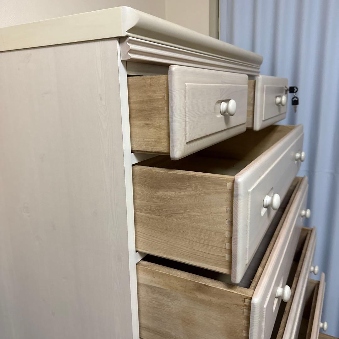 ホワイト木製チェスト 7引き出し 鍵付き