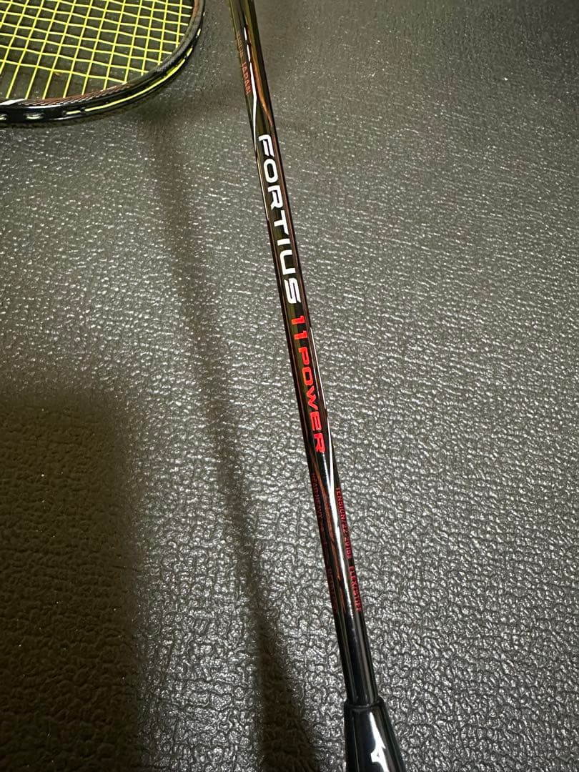MIZUNOバドミントン　フォルティウス11パワー4u 元グリなし