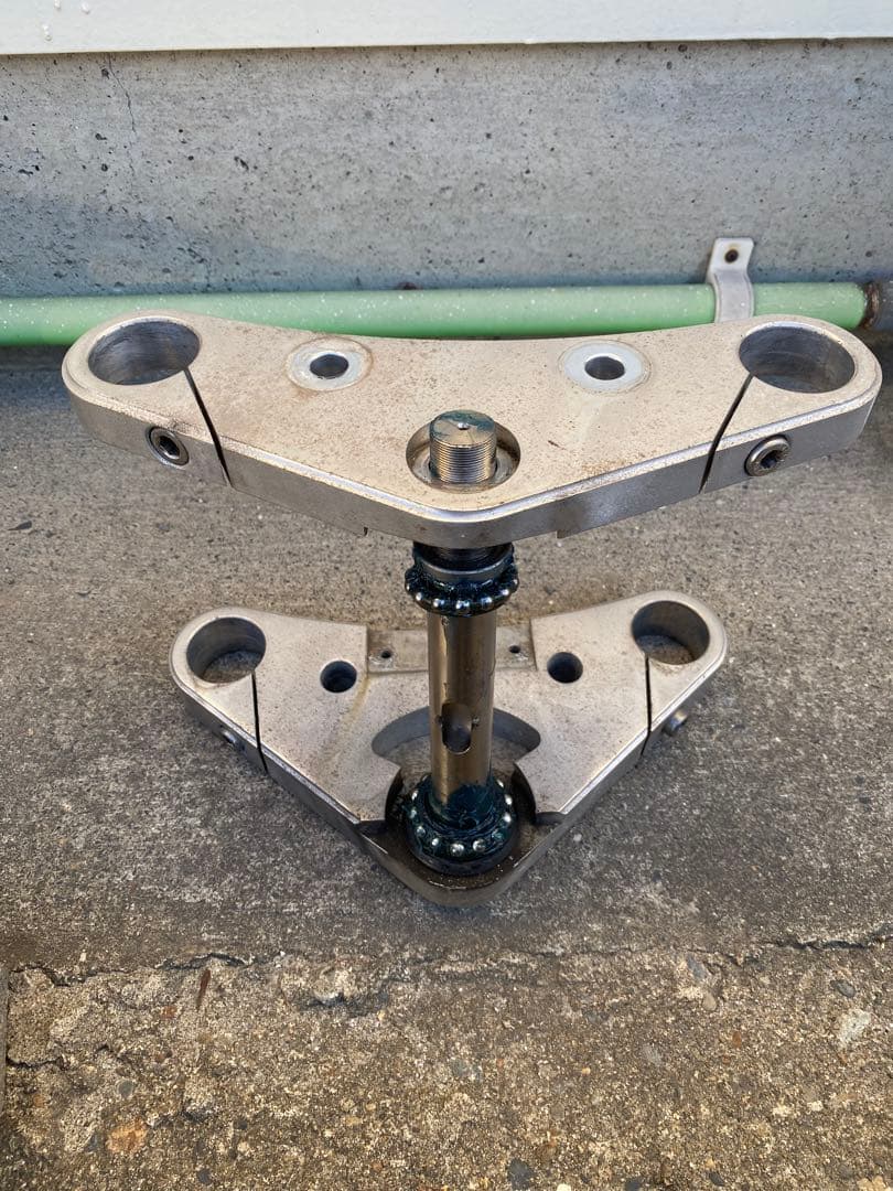 ドラッグスター400 トリプルツリー 12度 12° ステム　 ニューロッド