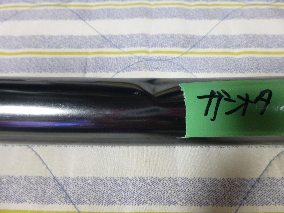 年始の大掃除に　ダイソンSV18　目立つキズ無し　エコ49分　充電スタンド付属