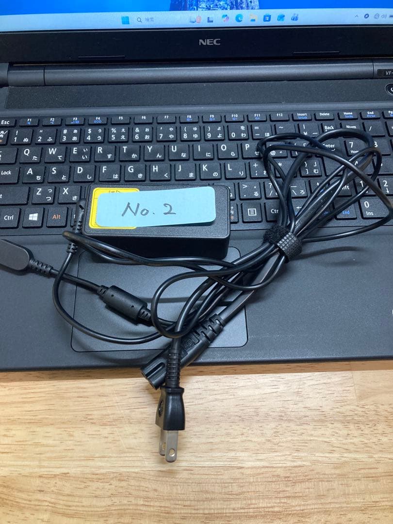 中古ノートパソコン　15.6インチ　NEC製　〔No.2〕