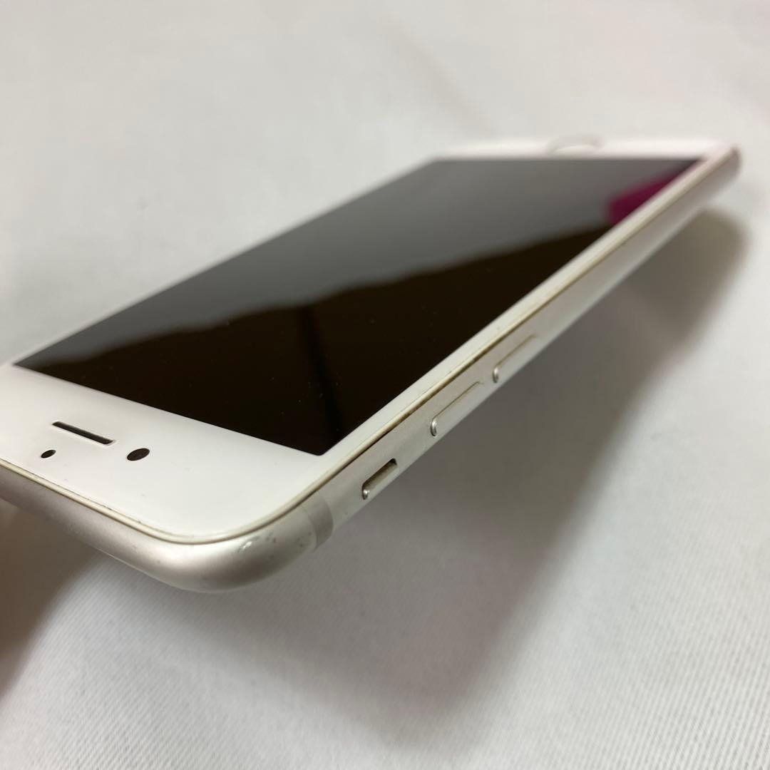 【中古】Apple iPhone 7 シルバー 本体 M188