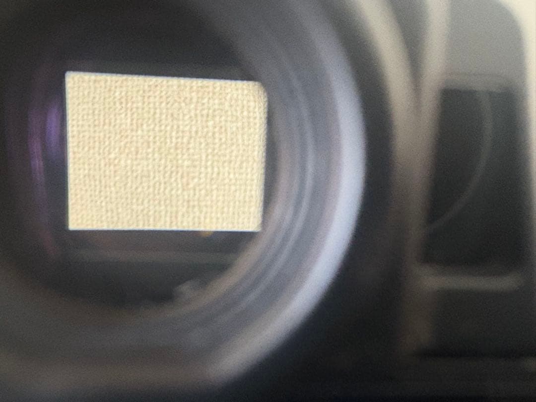 FUJIFILM X100V シルバー【ショット数4,800回・付属品多数】