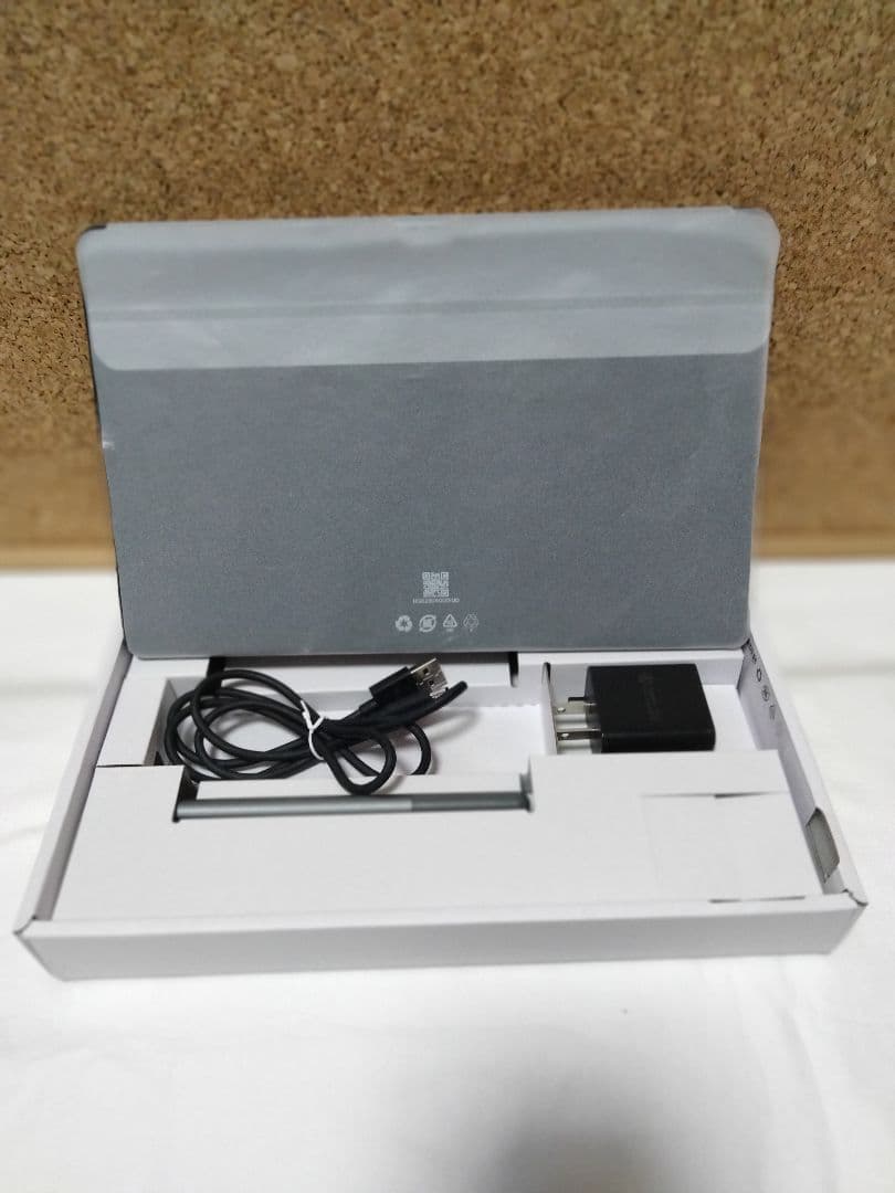 美品　Lenovo Tab M11 with Tab Pen レノボ　タブレット