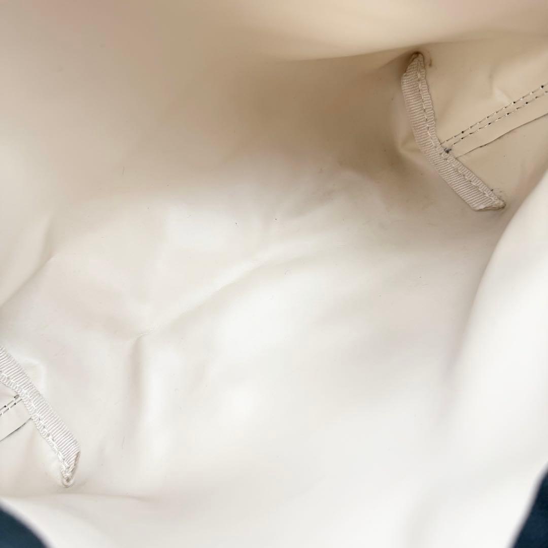 エルベシャプリエ 2884F ナイロンスクエアショルダーバッグ パンサーブラン