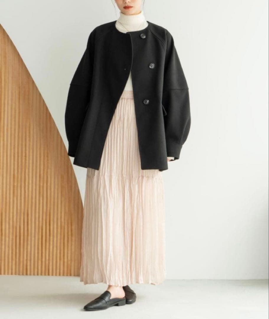 【チー】 ウェーブデザインミドルコート