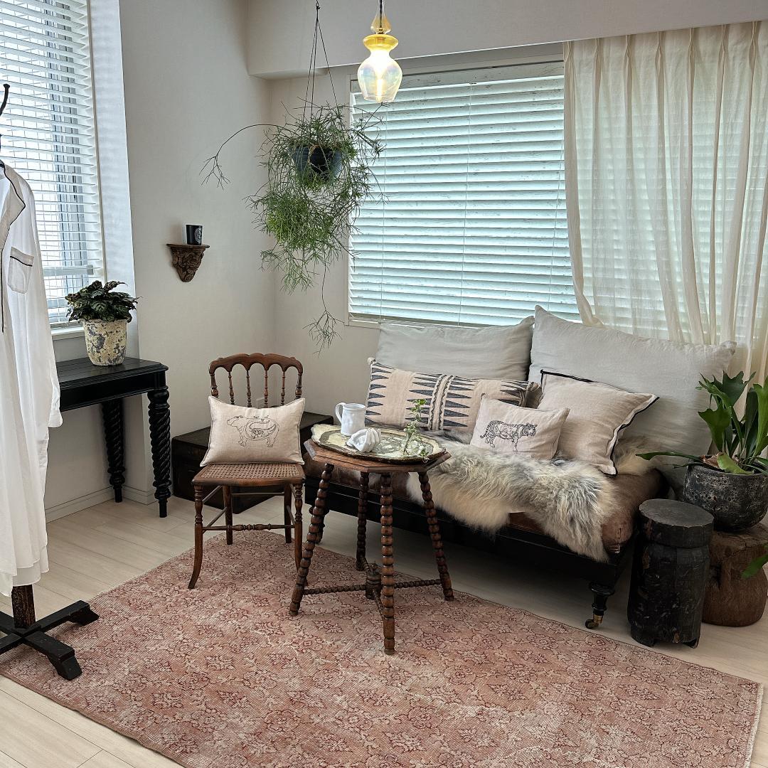 トルコ ヴィンテージラグ A95 レア人気柄 紋章 ピンクベージュ レッド