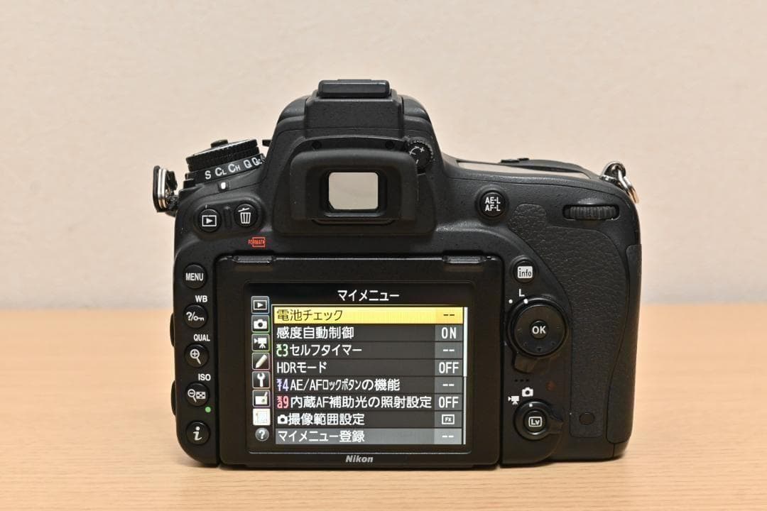 Nikon D750 フルサイズ + 単焦点レンズ50mm 1.8G + おまけ