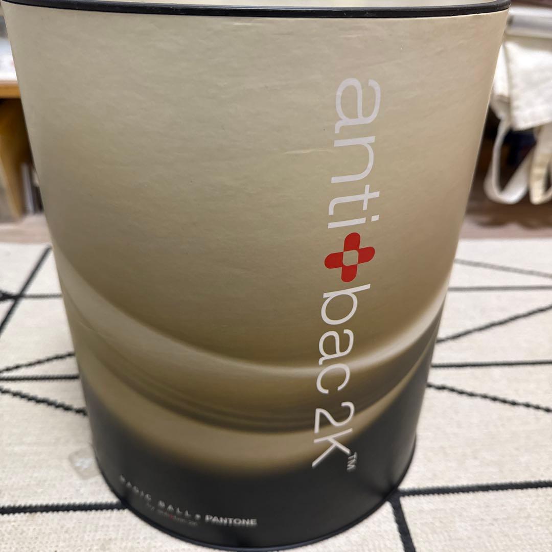 antibac2K MAGIC BALL PANTONE 空気清浄機　Lサイズ