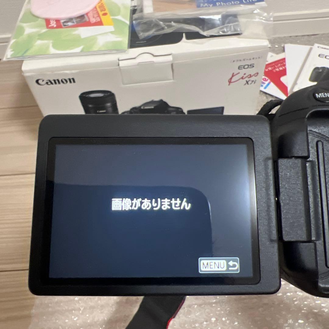 一眼レフ　Canon EOS kiss X7i ダブルズームキット