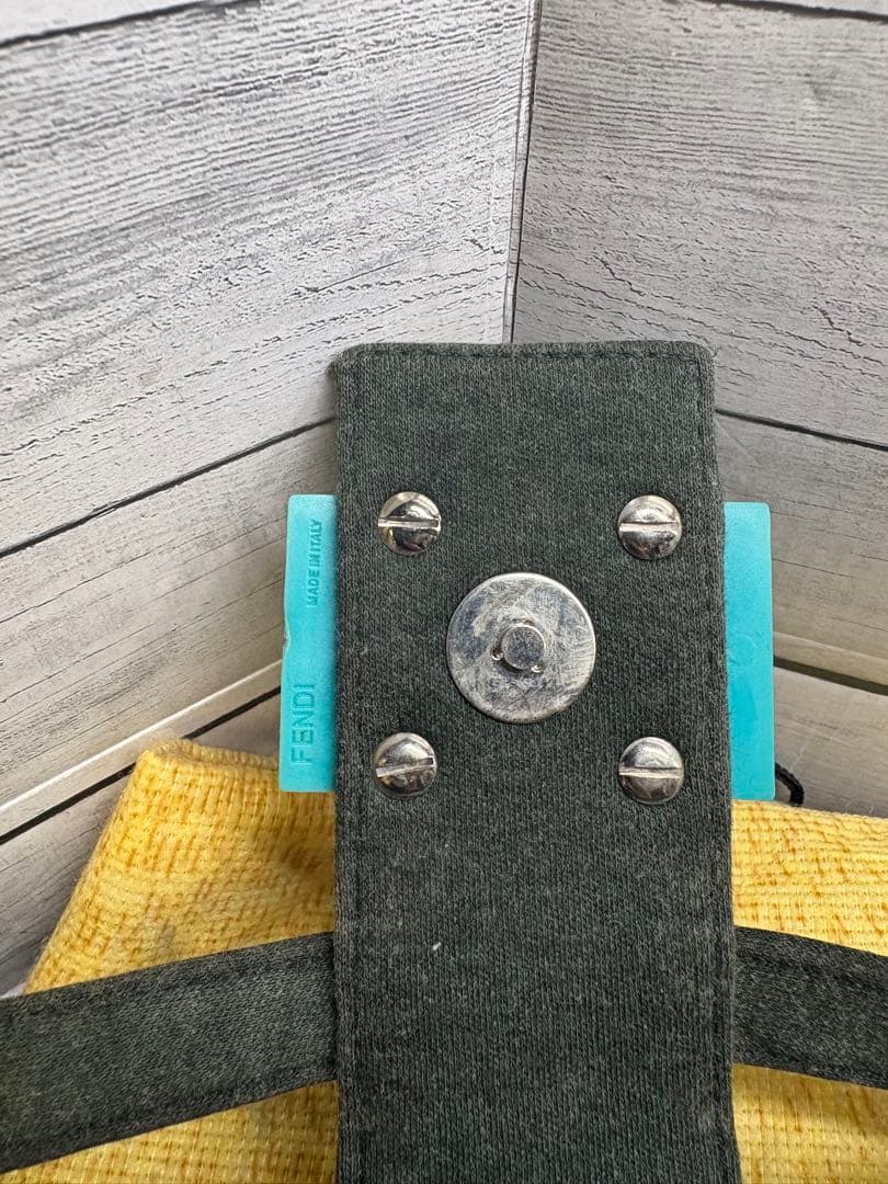 FENDI マンマバケットバッグ　グリーン