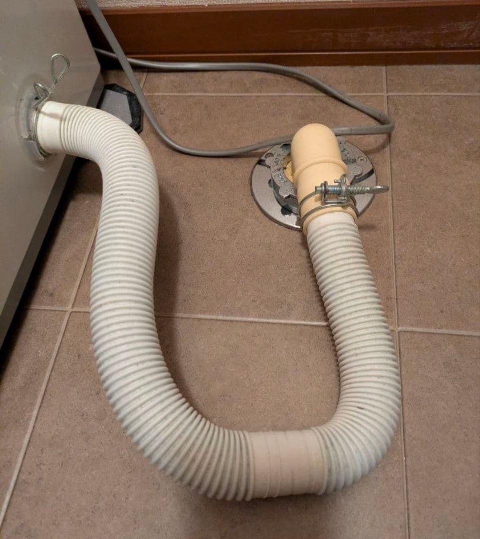 週末セール❗️【送料込】ヤマダ 縦型洗濯機 YWM-T50A1 5.0kg