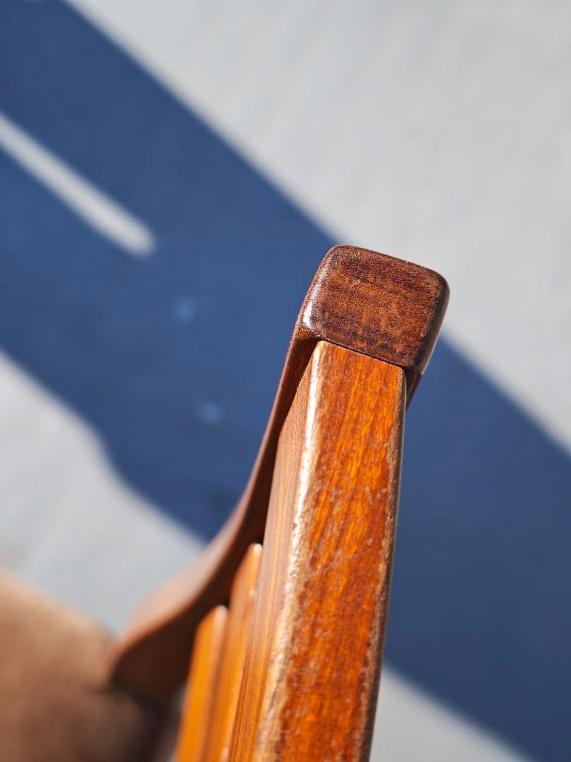 ヴィンテージ　木製ダイニングチェア　チーク