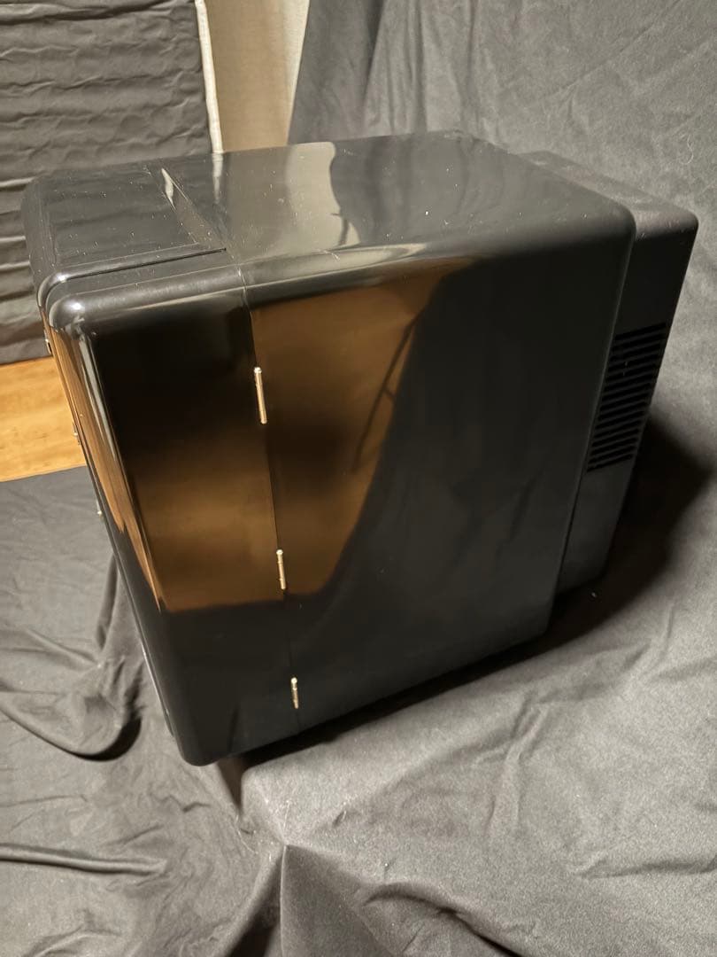 自動販売機型冷温庫 VS-419 ブラック　ベルソス　VERSOS
