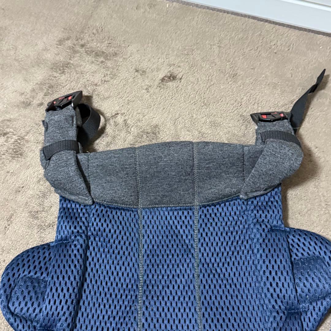 【美品】HARMONY（ベビービョルン ハーモニー）ネイビーブルー