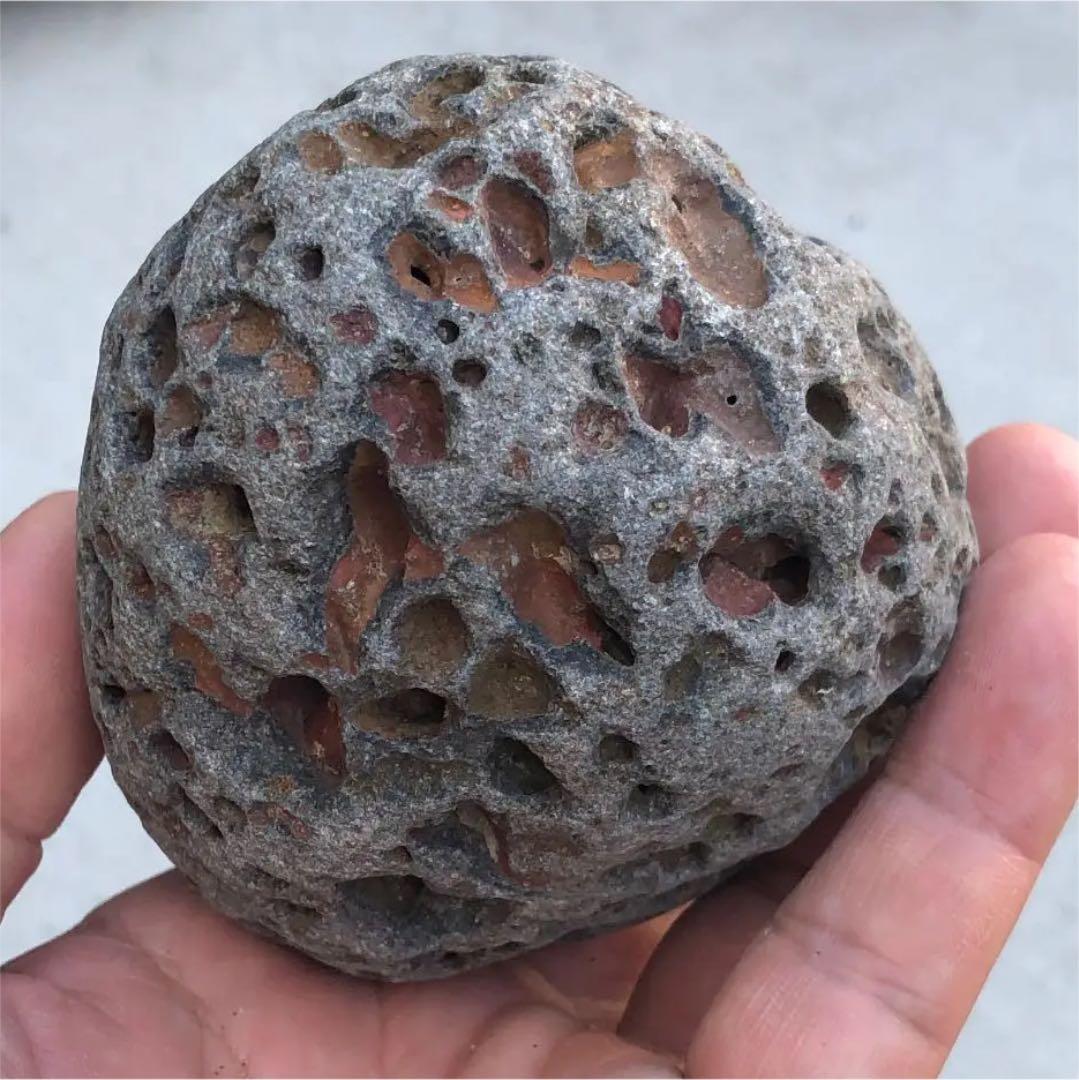 まん丸溶岩石◼️かなりキレイな超まん丸なお品物です。