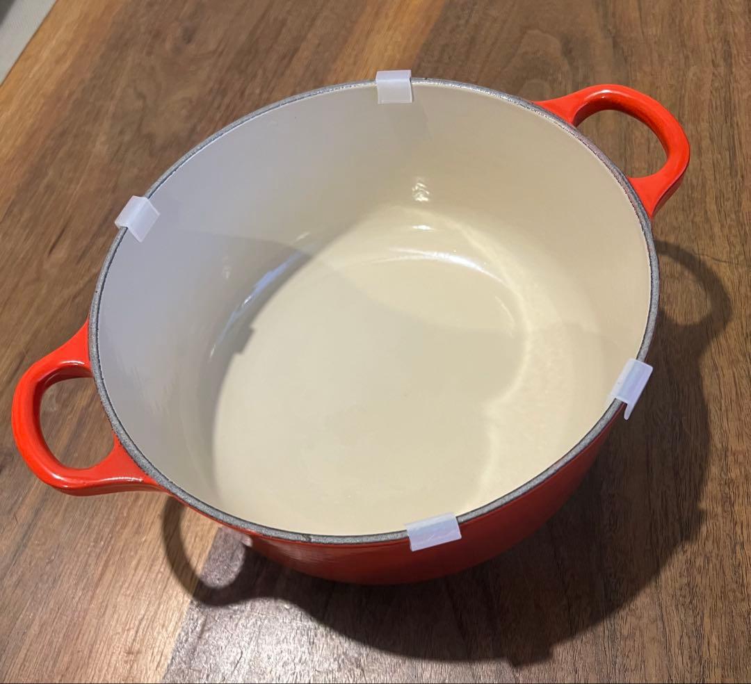 LE CREUSET ル・クルーゼ　両手鍋 ココット ロンド　20cm