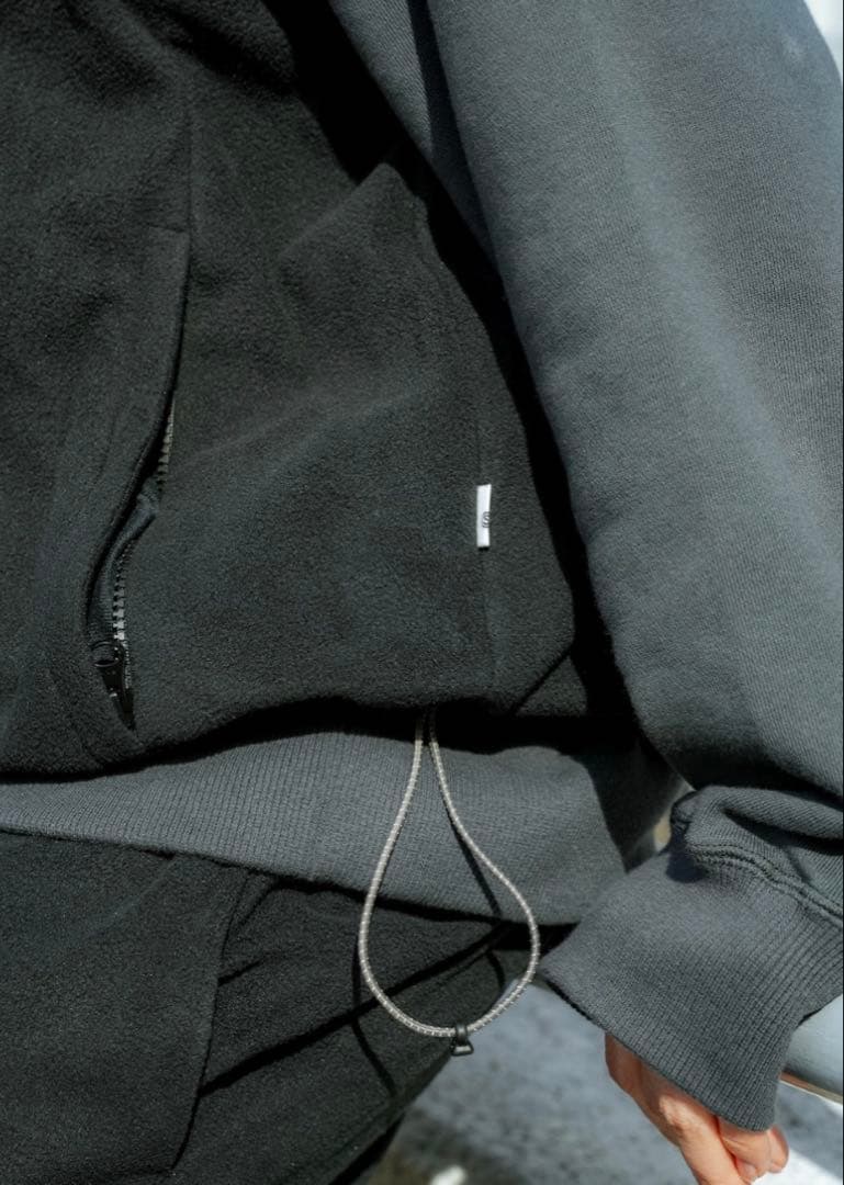 SUMARI ブラック フリースベスト&パンツ セットアップ