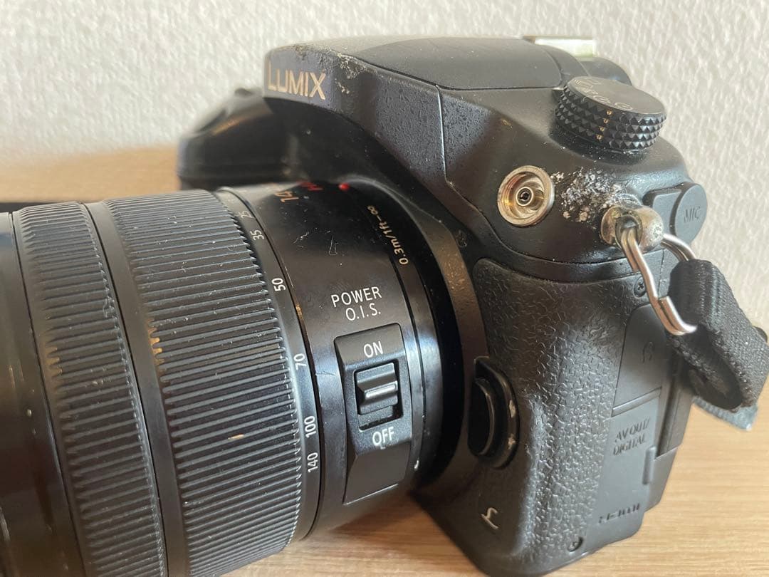 【中古】LUMIX GH4 デジタル一眼レフ　レンズ付(HD14-140)