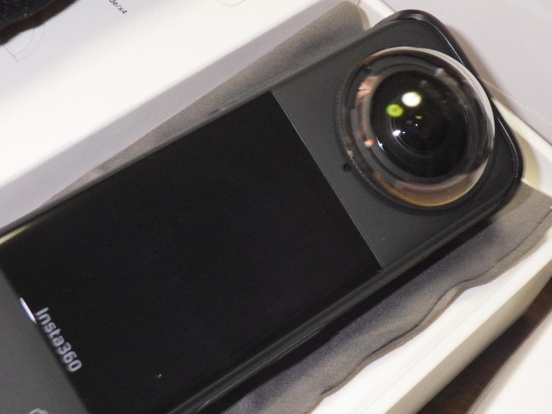■Insta360 X4■付属品多数■256GB■使用回数数回■美品！■