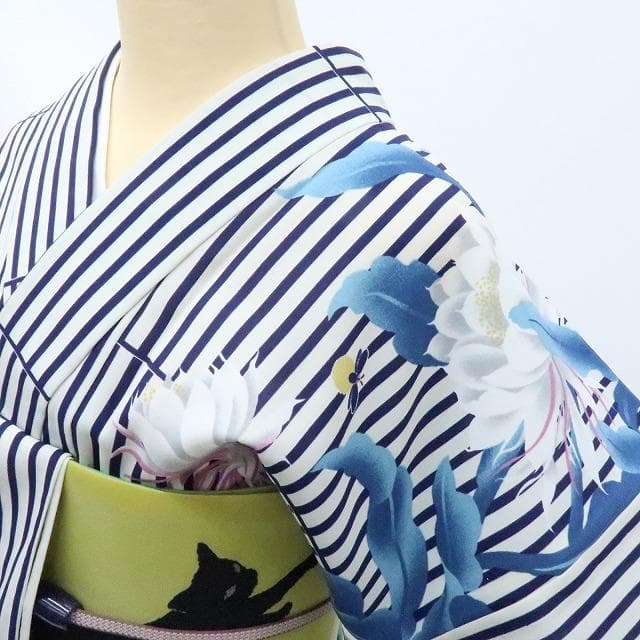 Y3111◆美品 洗える夏着物 撫松庵謹製 薄物 月下美人 蛍 浴衣