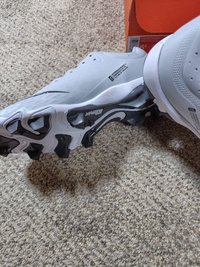 【値下げ】【未使用　海外モデル】Nike Zoom スパイクシューズ 　23.5