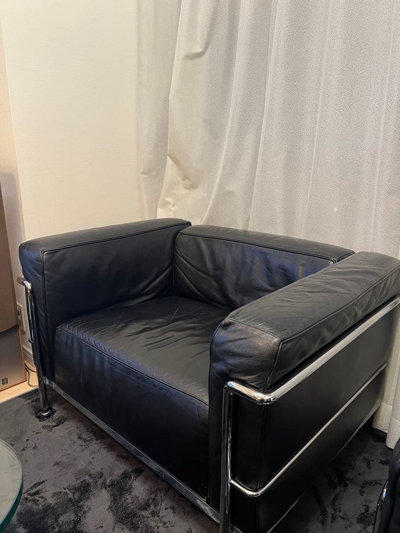 Cassina(カッシーナ)　ル・コルビュジエ LC 3