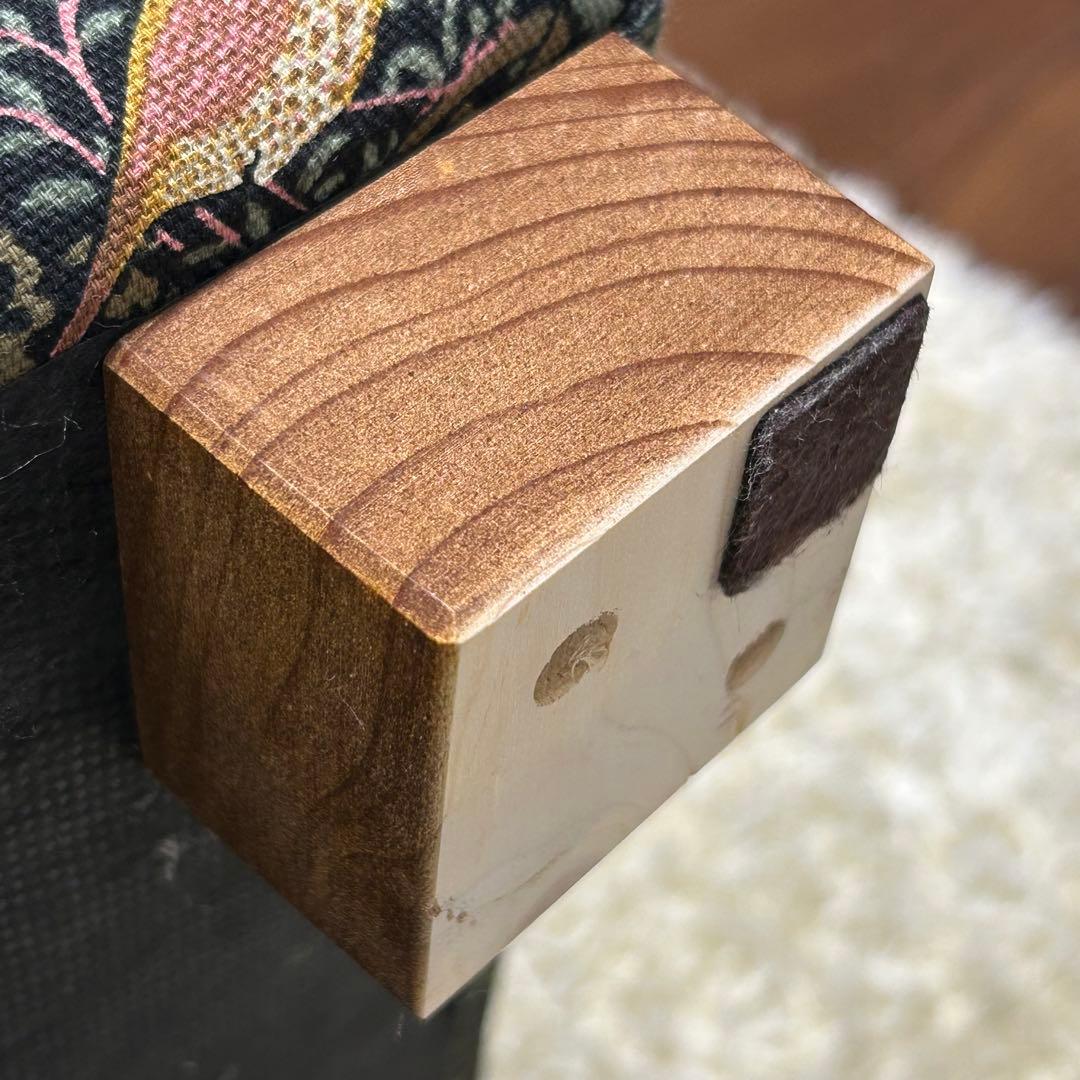 ベンチスツール　収納ベンチ　William Morris モリス　イチゴ泥棒