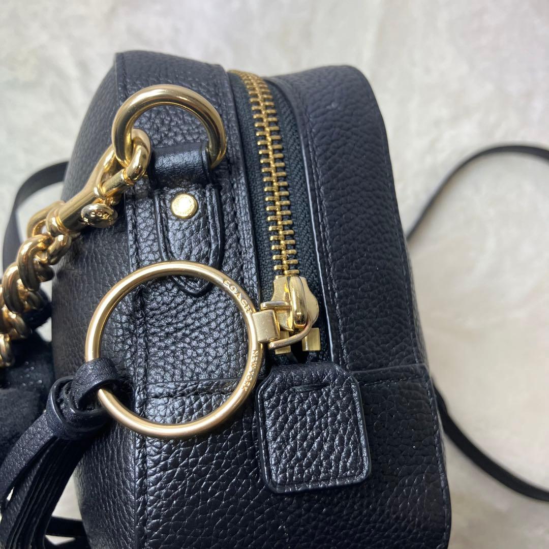 美品✨コーチ カメラバッグ シボ革 チェーン ゴールド金具 ショルダーバッグ 黒