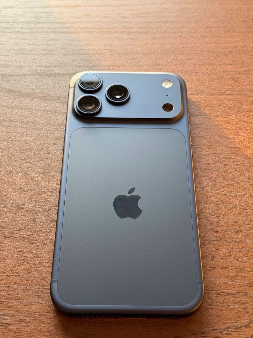 iPhone 17 Pro Max 1TB ディープブルー 本体