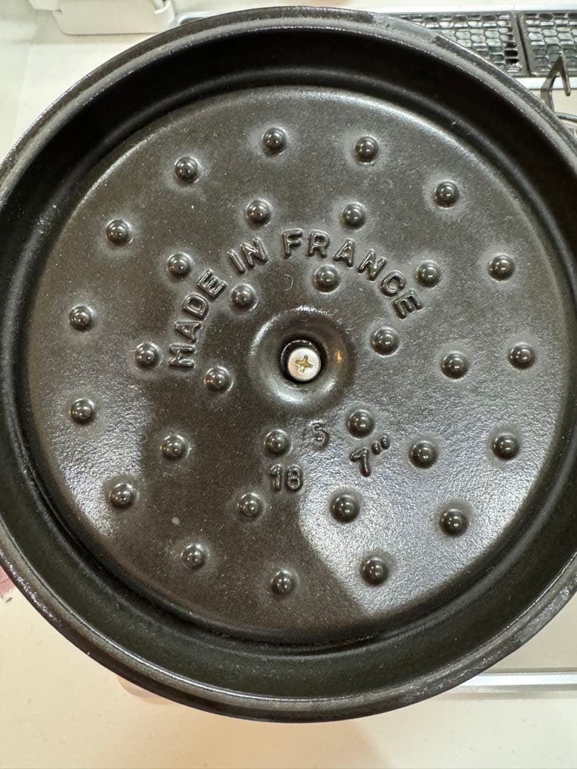 美品 staub 18cm ピコ・ココット ラウンド グレー