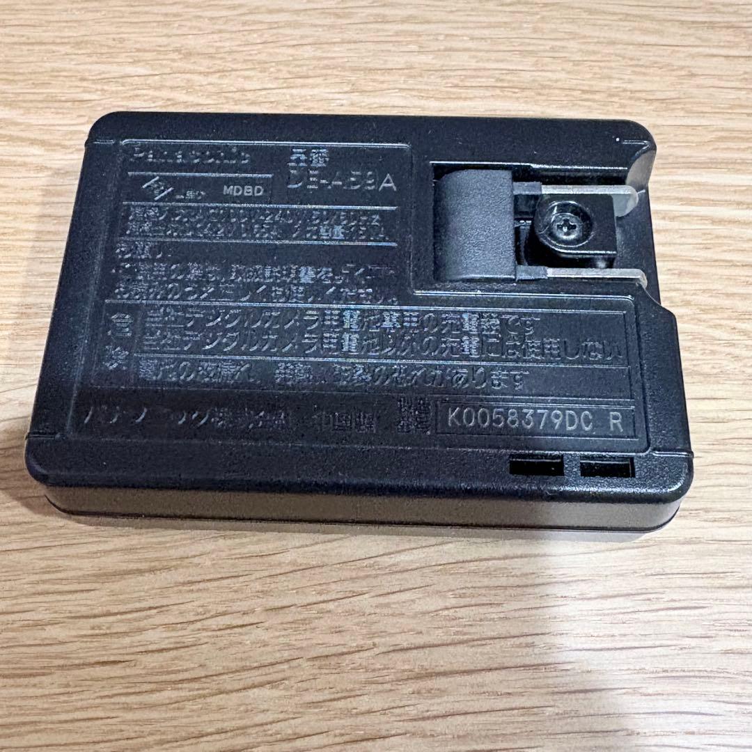 【美品】Panasonic DMC-FX70 コンパクトデジタルカメラ