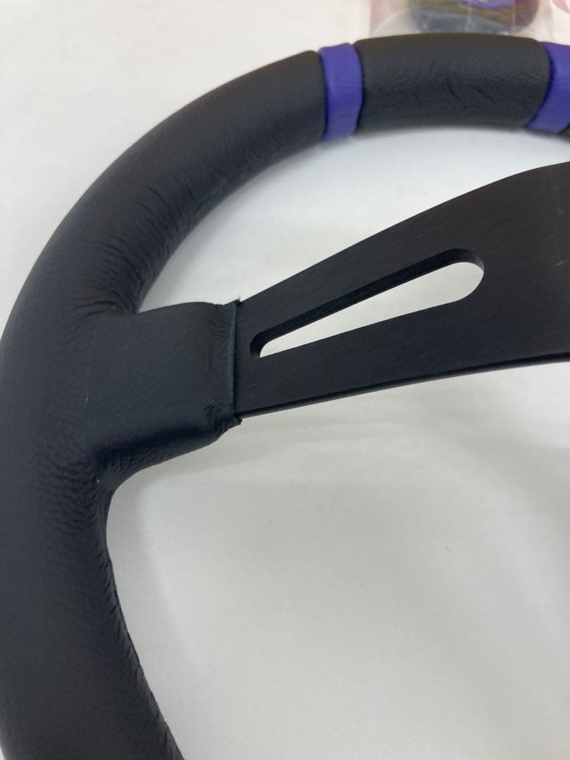 MOMO ドリフティング ステアリング　限定色　パープル　FINAL