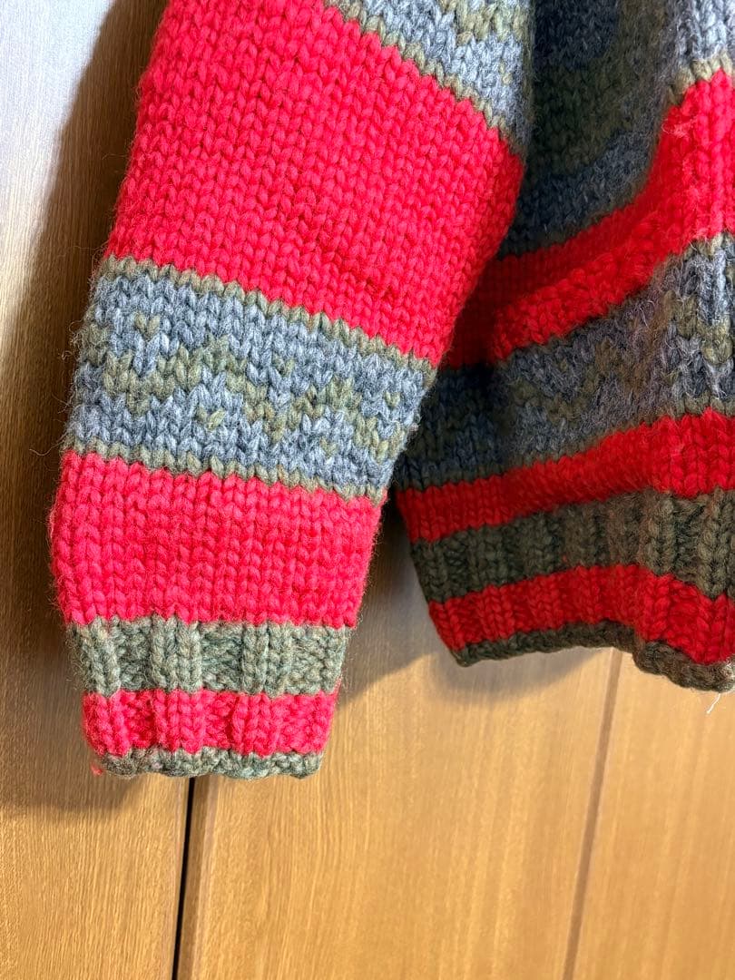 今だけ値下げ⭐︎Kanata⭐︎赤ボーダー ジップアップ/ニットカウチン