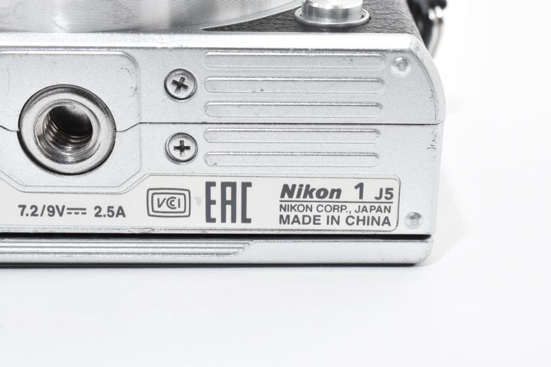 ■美品■Nikon ニコン 1 J5 10-30 VR レンズキット