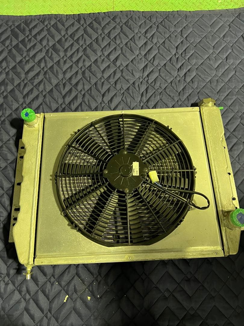 インパラ　アルミラジエター　電動ファンATクーラー付き　ローライダー ハイドロ