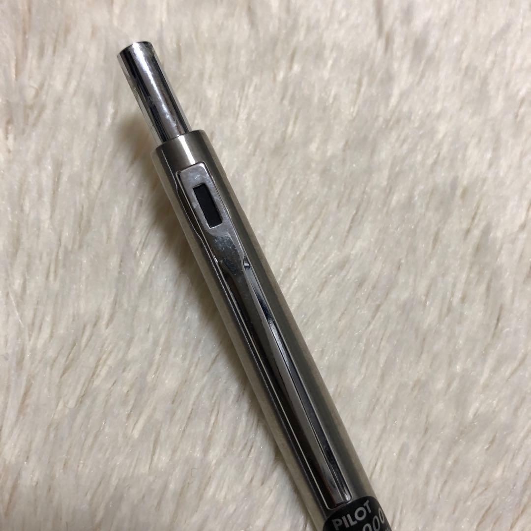 PILOT 細字　4色　ボールペン