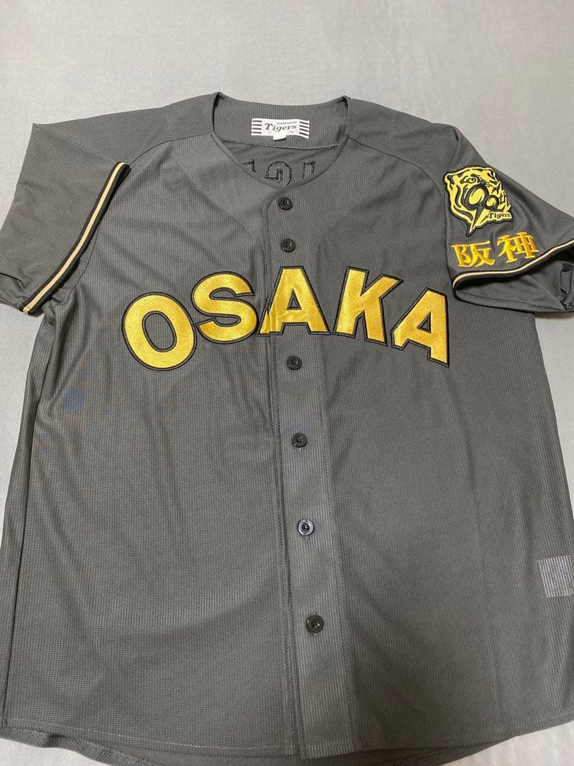 阪神タイガース2025ブラックダイナマイト森下翔太選手レプリカユニフォーム