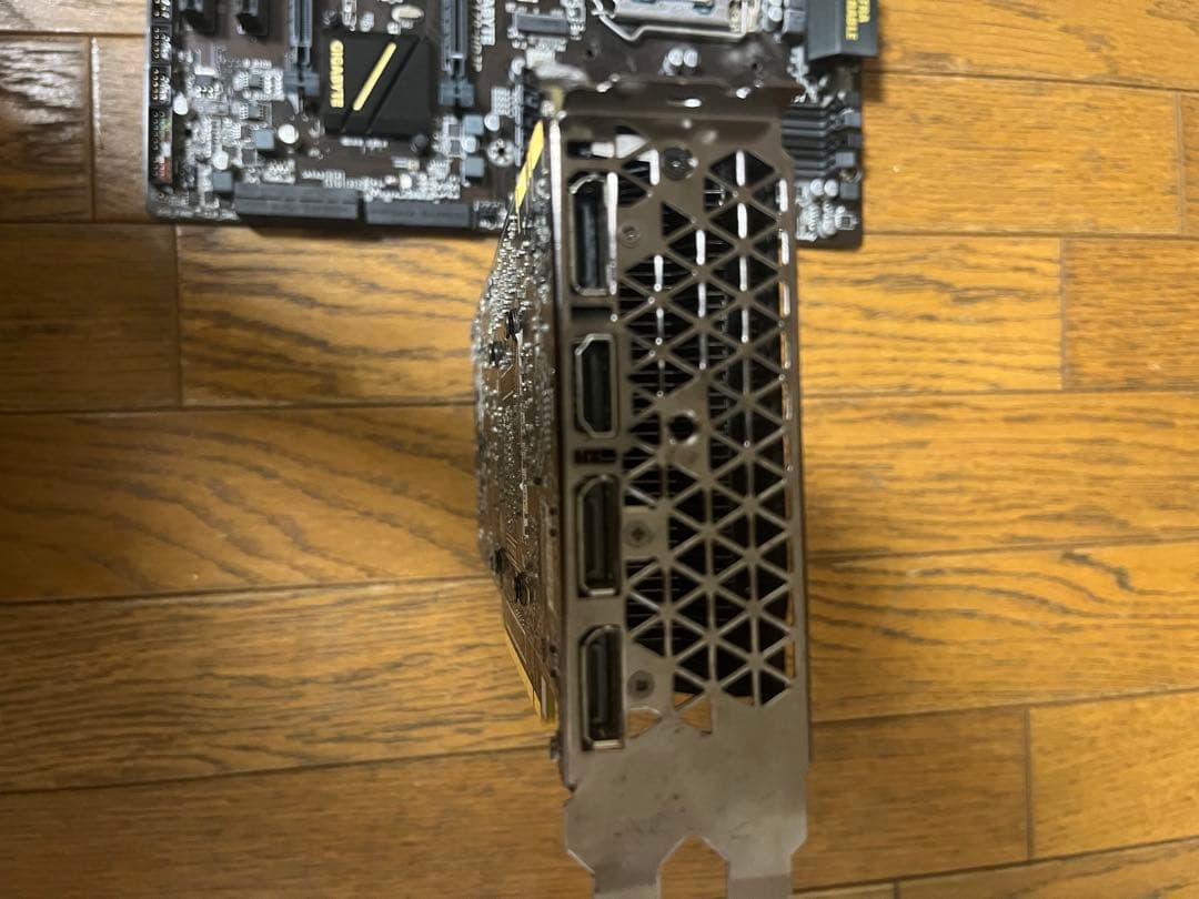 gtx1080tiとi7 7700ジャンク　破格‼️特別最終価格‼️