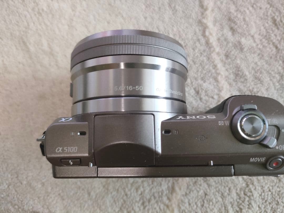 [SONY]ソニーα5100レンズセット中古美品　型番ILCE-5100