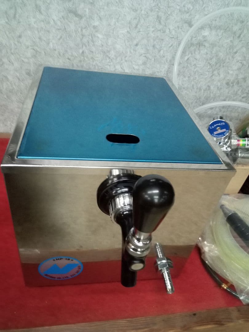 ニットク　氷冷式ビールサーバー　 予備品多数　ミニガス3本付き