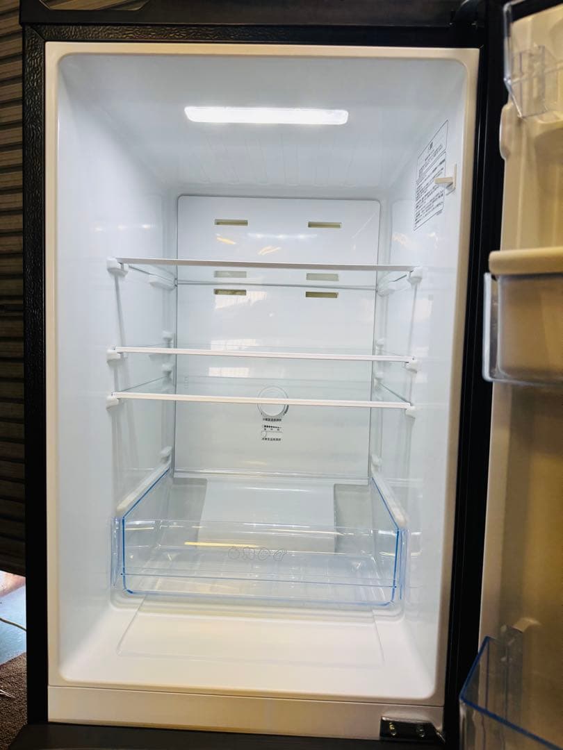 6r35 Hisense 2ドア冷凍冷蔵庫 HR-D15FB 162L 中古