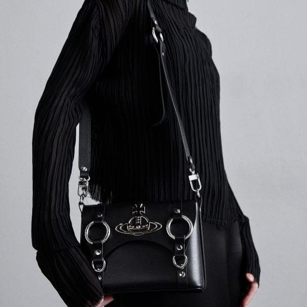 VIVIENNE WESTWOOD ショルダーバッグ