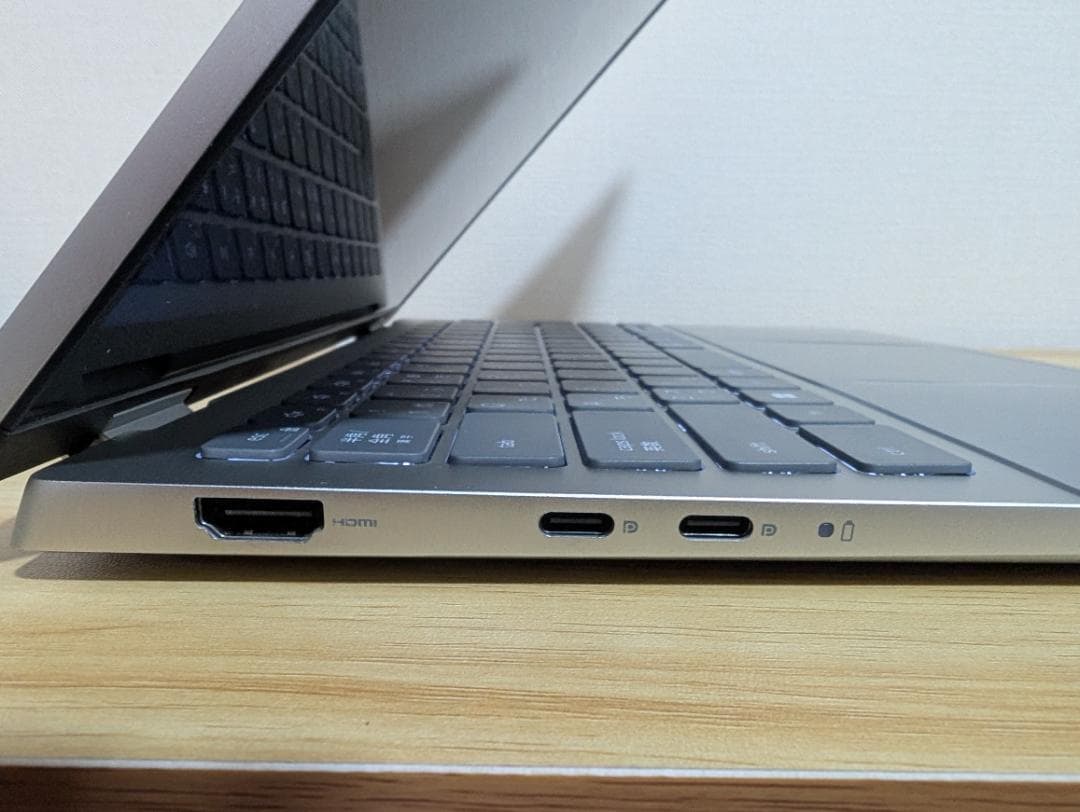 Dell Inspiron 14 7420 2-in-1 / 第12世代i5