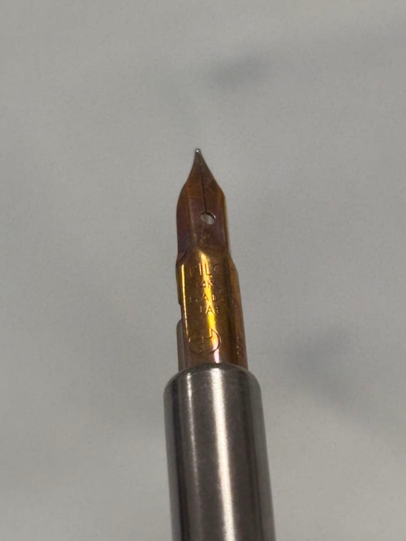 <希少> '70s新品PILOT ノック式万年筆　14K-585キャップレス