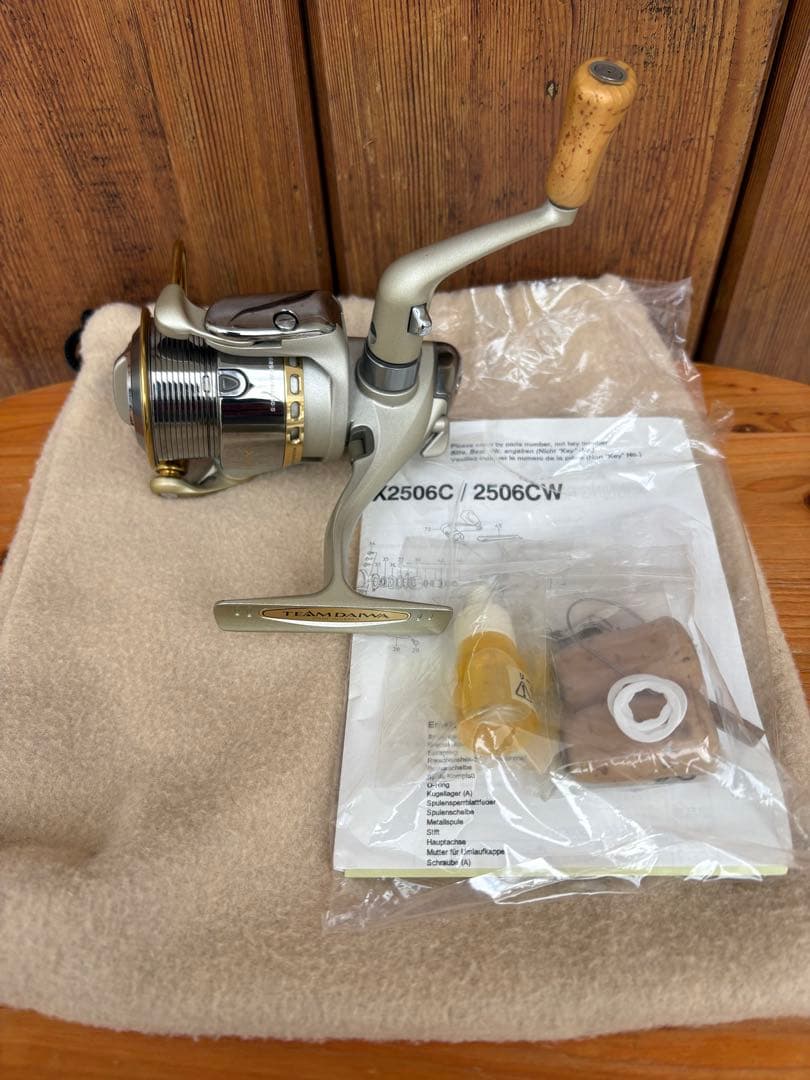 【超美品】チームダイワX 2506C