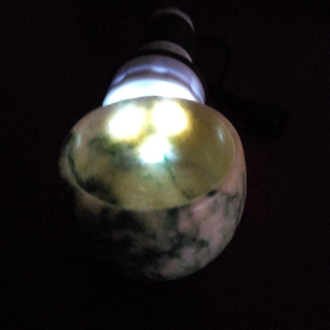 値下げ翡翠製ぐい呑み（糸魚川）検　翡翠　酒器ぐい呑み　美術工芸品　ヒスイ