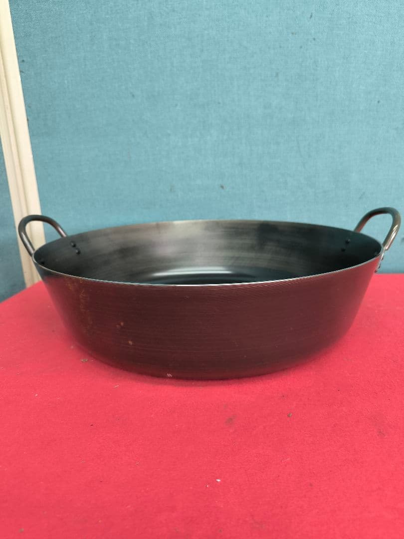 未使用品　IH対応　42㎝　鉄製　揚げ鍋